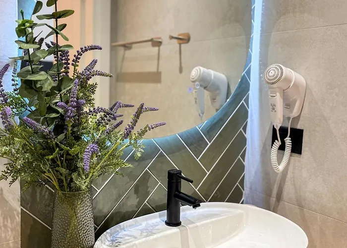 Vila51 Tropical Deluxe 公寓 Sarandë